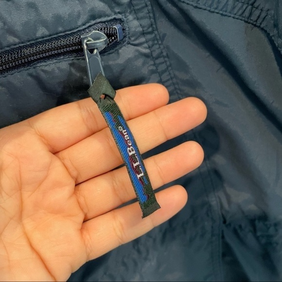 L.L Bean | Zip-up Hooded Windbreaker Blue - Picture 4 of 11